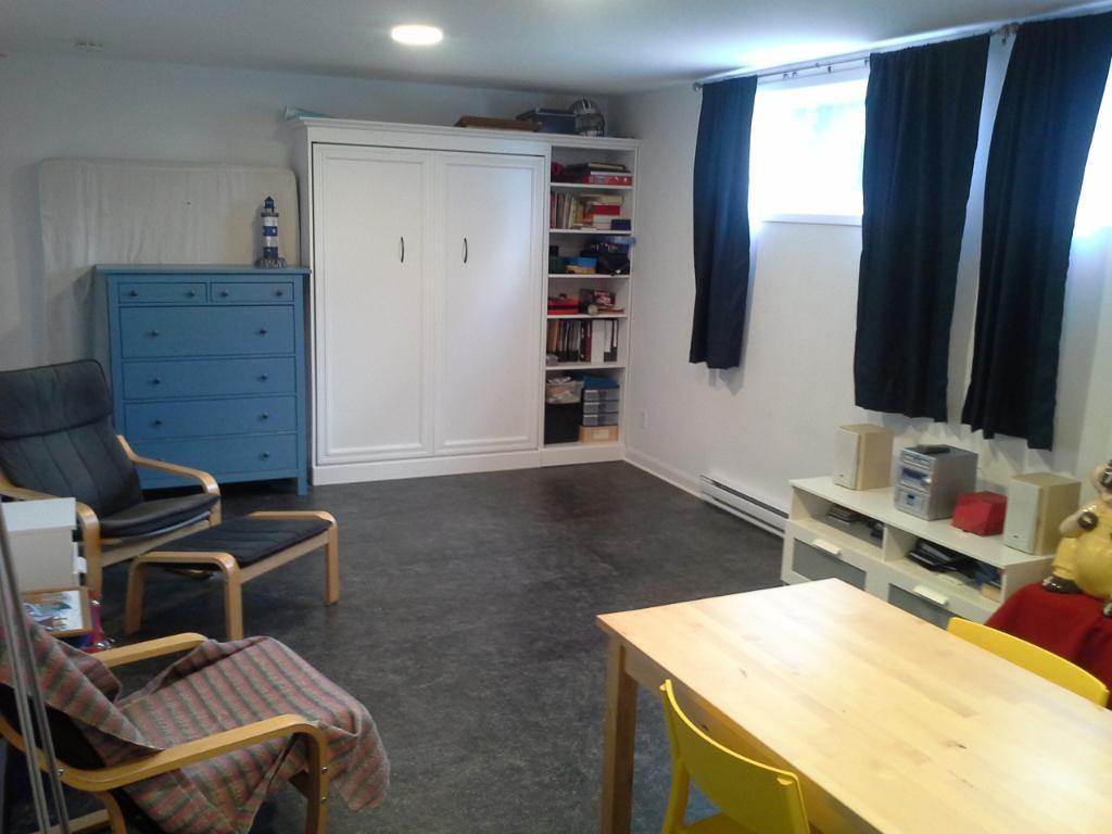 Studio en aire ouverte - Bien situé - À Amos