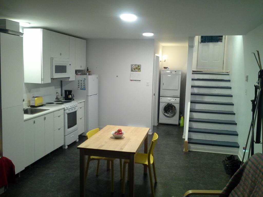 Studio en aire ouverte - Bien situé - À Amos