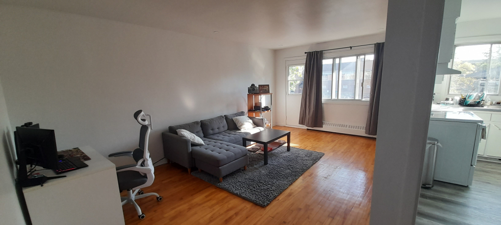 1 Chambre à Coucher 1 Salle De Bain Appa