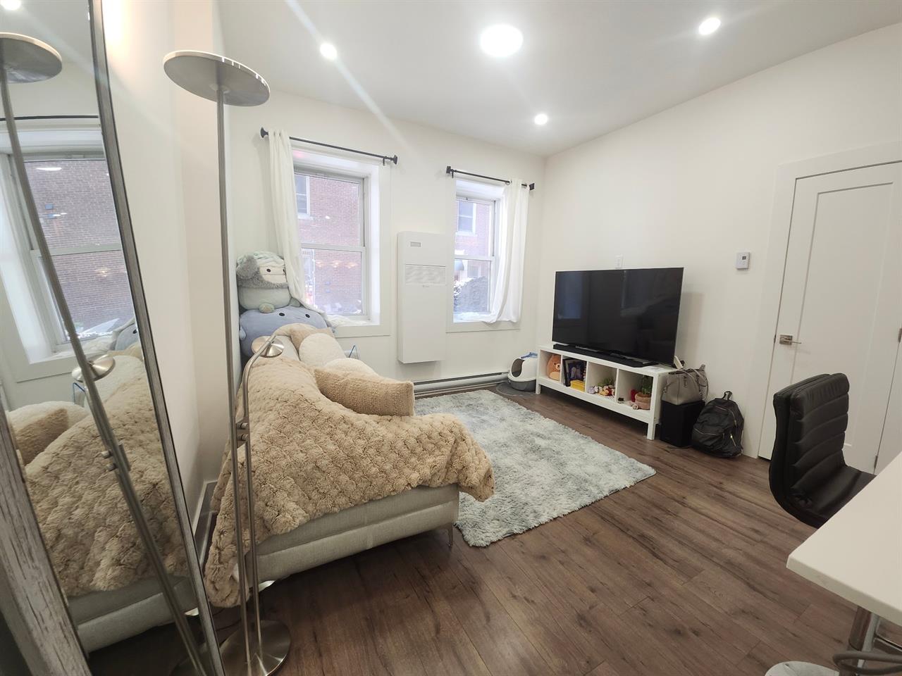 Appartement Montréal (Côte-des-Neiges/Notre-Dame-de-Grâce) À Louer