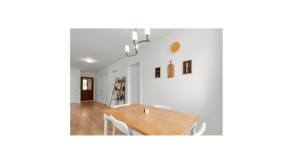 À Louer- Grand 5½ à Anjou