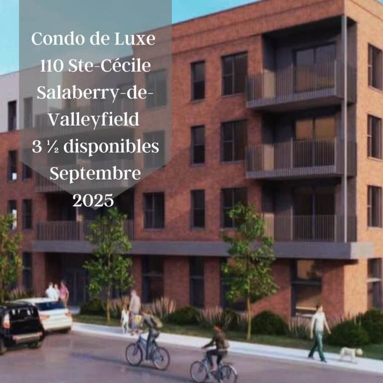 Beaux 3 1/2 ou 4 1/2 au centre-ville, Valleyfield ! SEPTEMBRE 2025