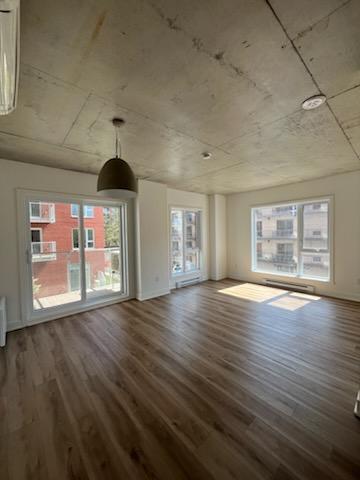 Appartement 4 1/2 neuf a louer