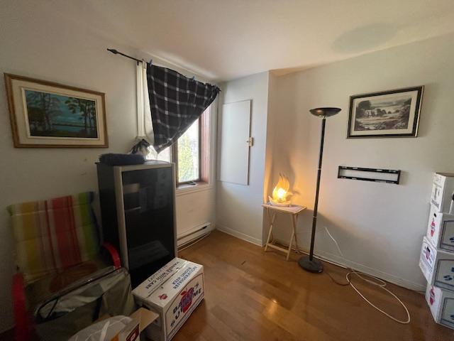 🏡 Available Immediatley – Renovated 3-Bedroom Cottage in Prime St-Hubert Location (Near Brossard)