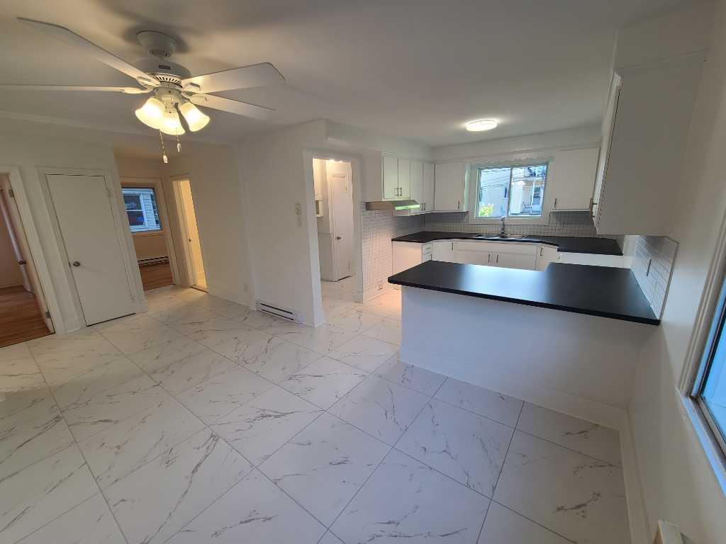 6 1/2 Rooms apartments for rent