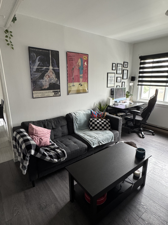 Grand 3 1/2 Vieux-Longueuil (août)