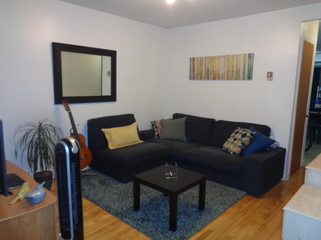 Beau 4 ½ situé à Anjou, dans un immeuble très calme et bien entretenu