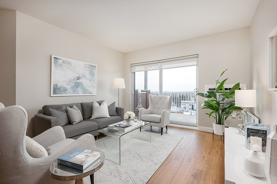 2 Bedroom | 1 Bathroom - 25 Place Casavant, Blainville