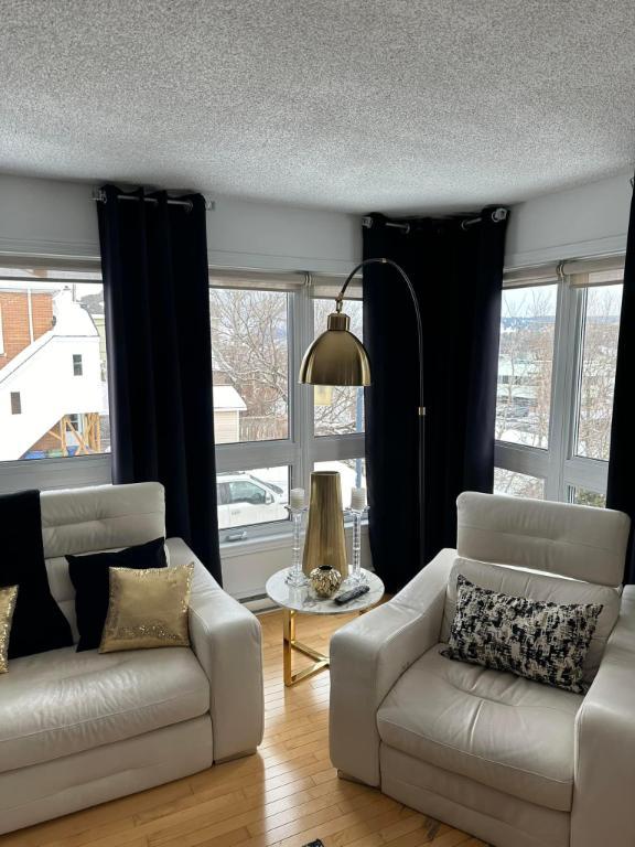 Superbe 4 1/2 style condo à louer moderne et lumineux + salle d'eau