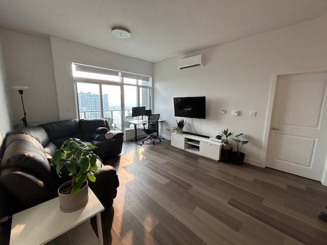 Condo 3 1/2 Laval for rent - Available quickly!