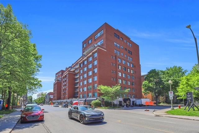 Studio - 200 Kensingon, Westmount