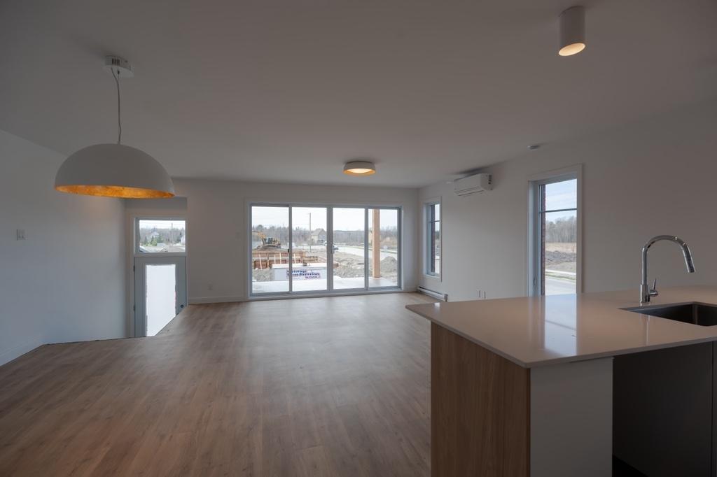 Bel appartement 5 1/2 Sherbrooke