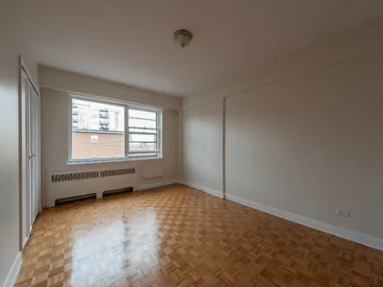 1 room apartment of 42 m² in Westmount
