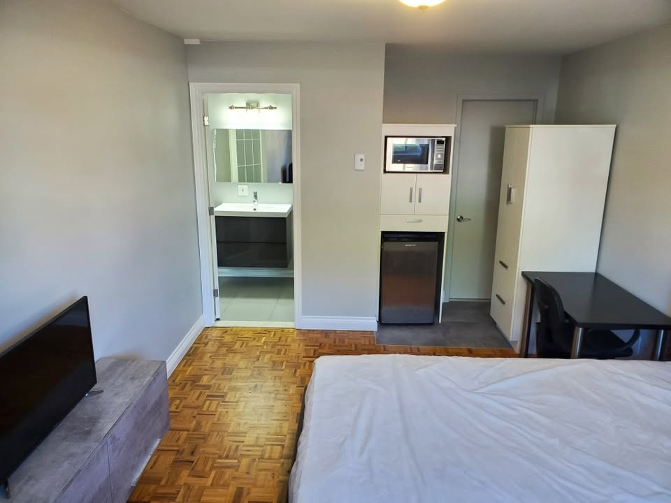 Chambre Indépendante – Pied-à-terre