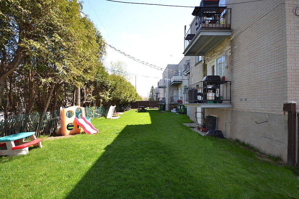 Pierrefonds Splendide 4 1/2 Renové