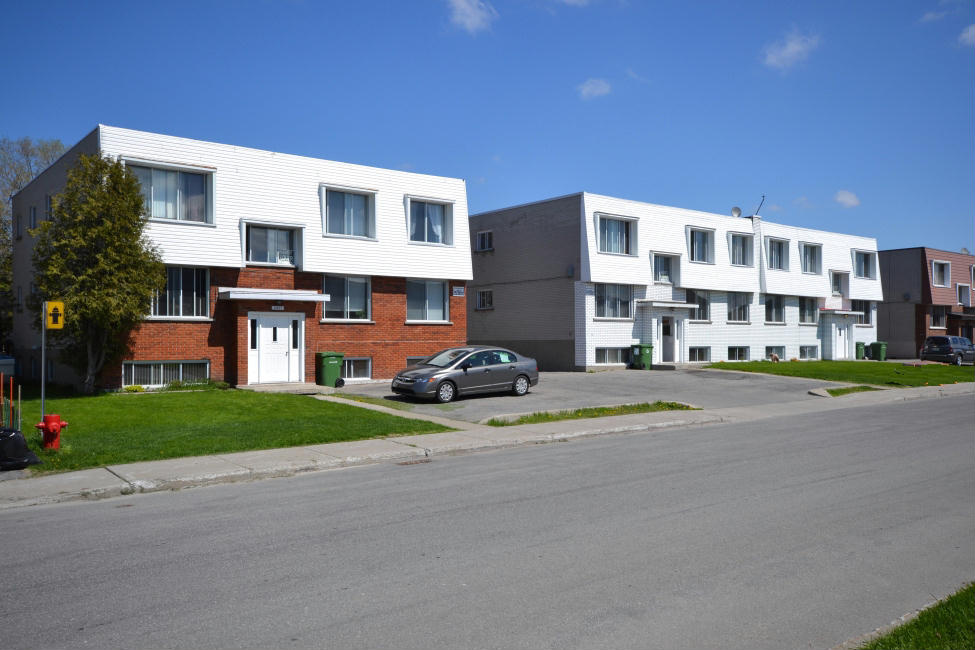 Pierrefonds Splendide 4 1/2 Renové