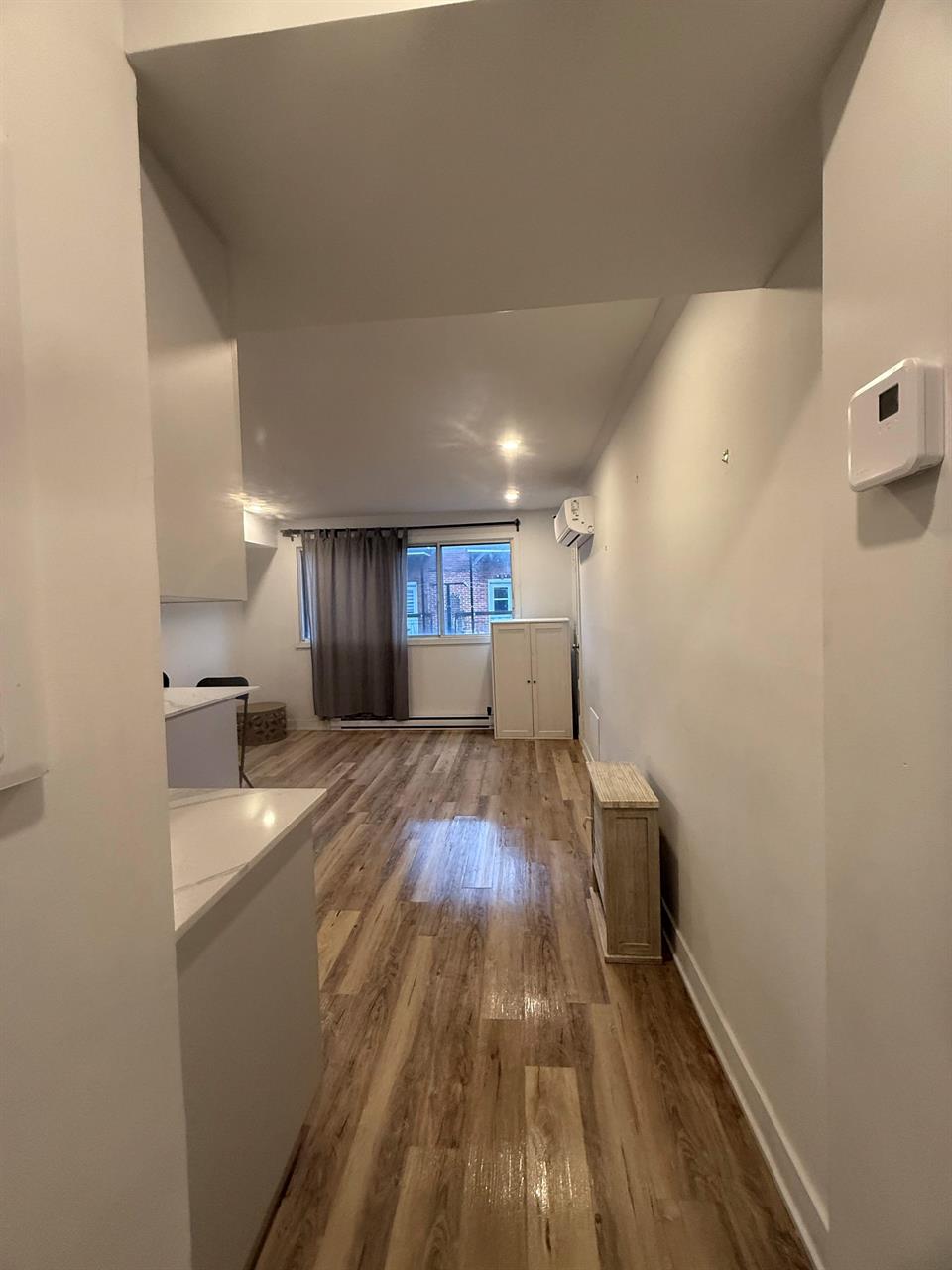 1 CH - 1 SDB - Montréal - $1,195 /mo