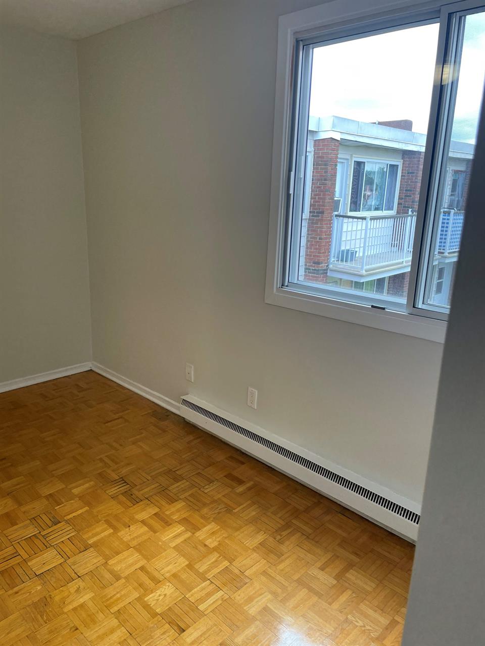 1 CH - 1 SDB - Gatineau - $1,345 /mo
