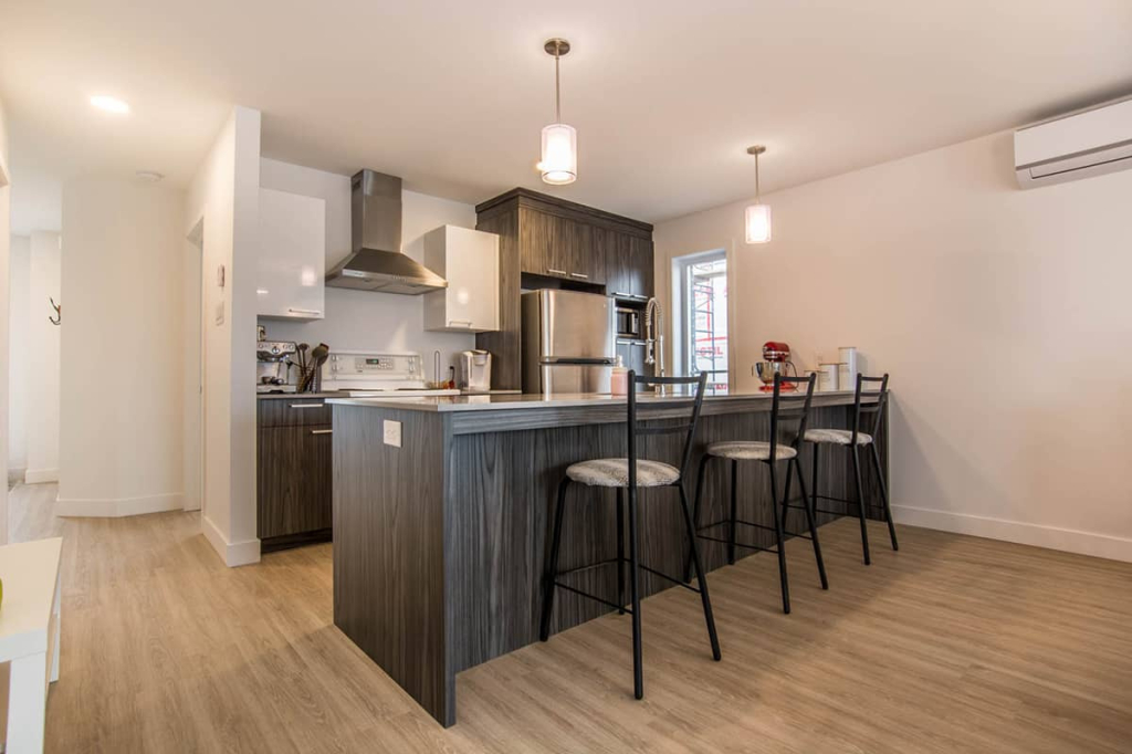 4 1/2 Mont-Bellevue