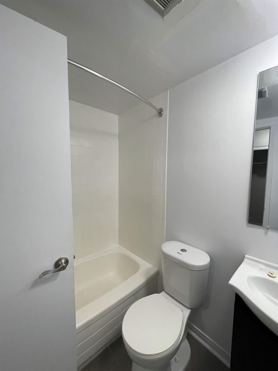 1 CH - 1 SDB - Gatineau - $1,445 /mo
