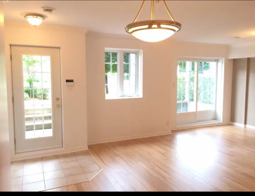 Appartement à Louer 4 1/2