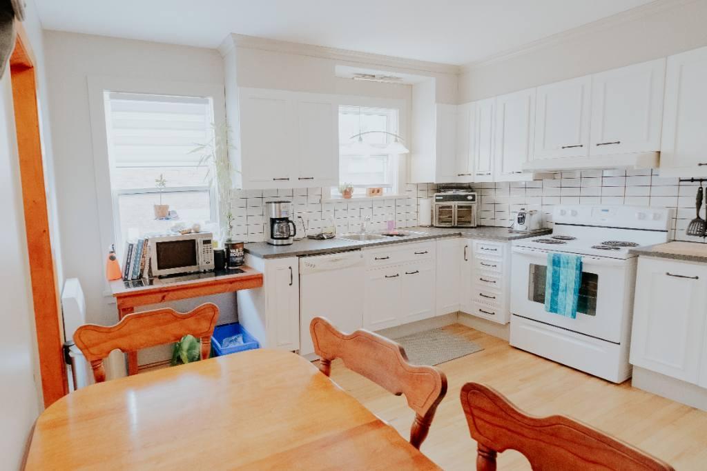 Grand appartement 5 1/2 à Sherbrooke