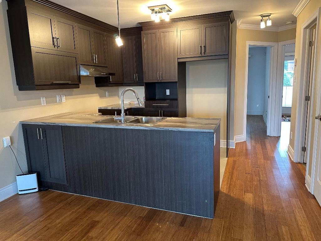 🏡 Magnifique condo à louer – Un vrai petit paradis au bord de l’eau!