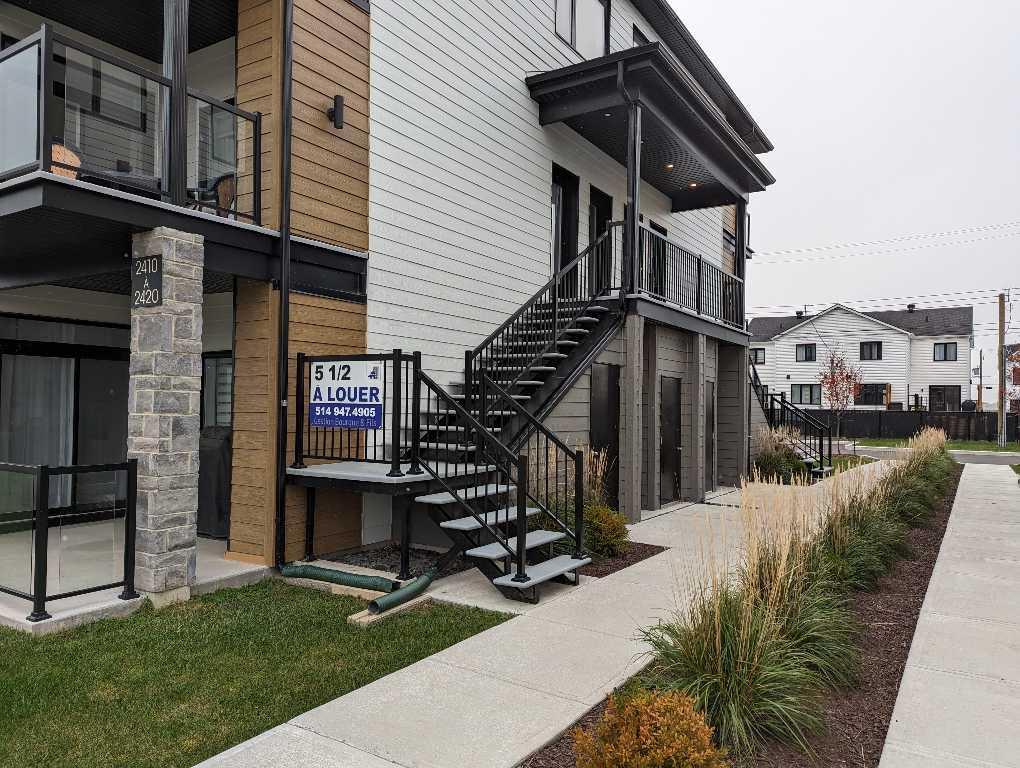 Appartement 5 1/2 à louer Otterburn Park - PREMIER MOIS GRATUIT