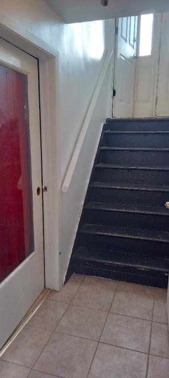 Grand logement 41/2 1400$ à louer Sous Sol 4 Électro inclus