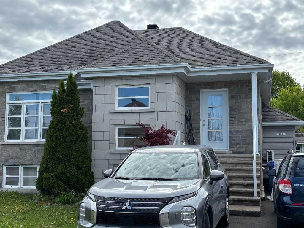 Maison à louer (5 1/2) - Haut de Duplex - Mirabel St-Janvier