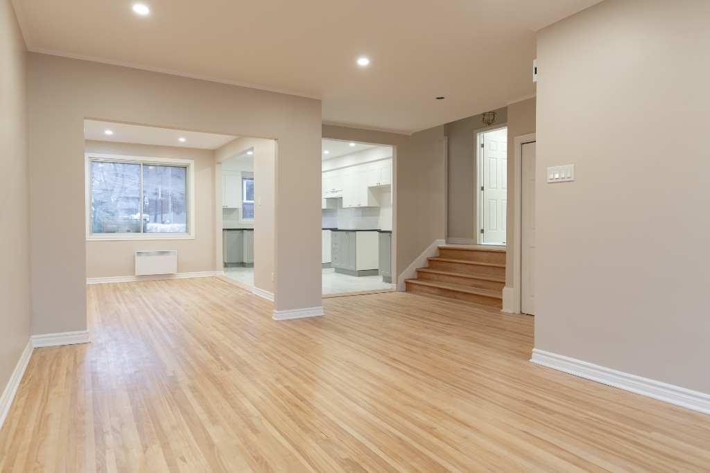 Logement à Louer à Ville Saint Laurent