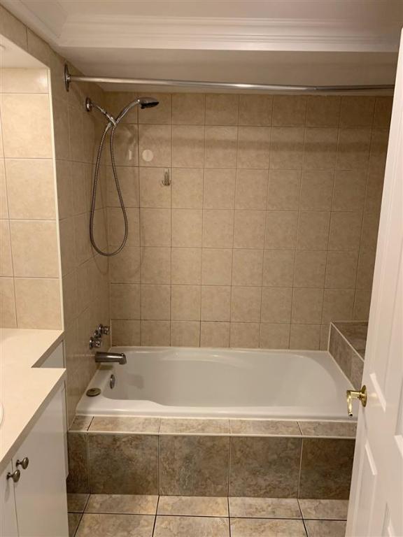 Grand appartement 5 1/2 a louer