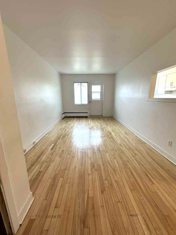 PRIX RÉDUITS.........LOGEMENTS A LOUER A LONGUEUIL
