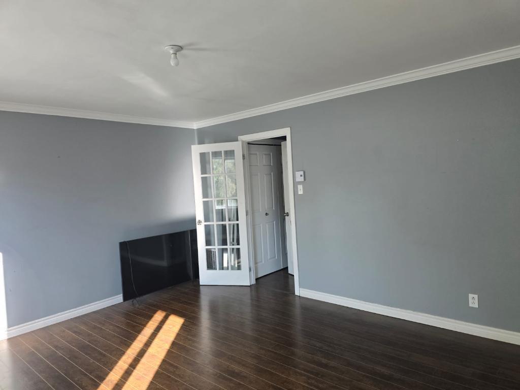 Appartement de Deux Chambres à coucher et 1 salle de bain