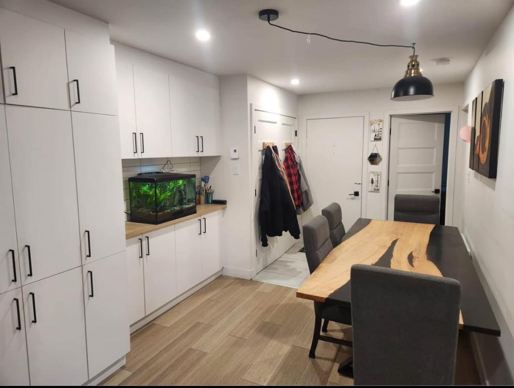 Beau 41/2 Vaudreuil, 3e étage ! Wifi inclus, Quartz !
