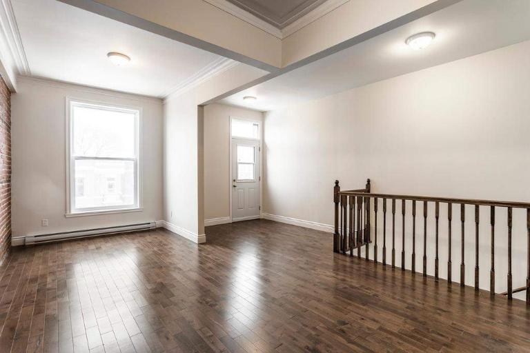 NOUVEAU, SUPERBE, ENSOLEILLÉ AVEC VUE SUR LE MONT-ROYAL 2 BR