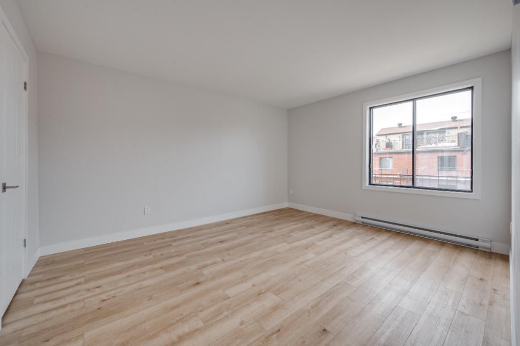 R.D.P. Condo à louer entièrement rénové