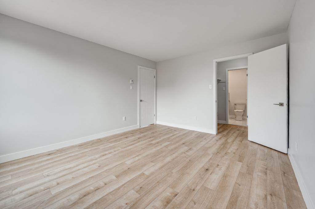 R.D.P. Condo à louer entièrement rénové