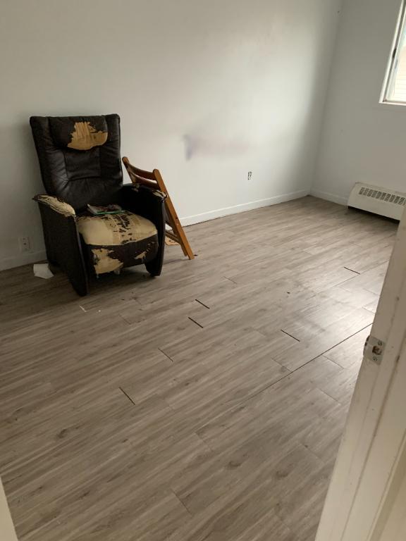 Grand 5 1/2 a louer immédiatement a Longueuil