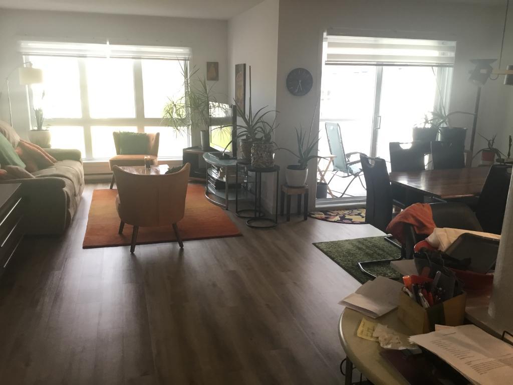 Grand 4 1/2 à louer à Waterloo sur ave du Parc
