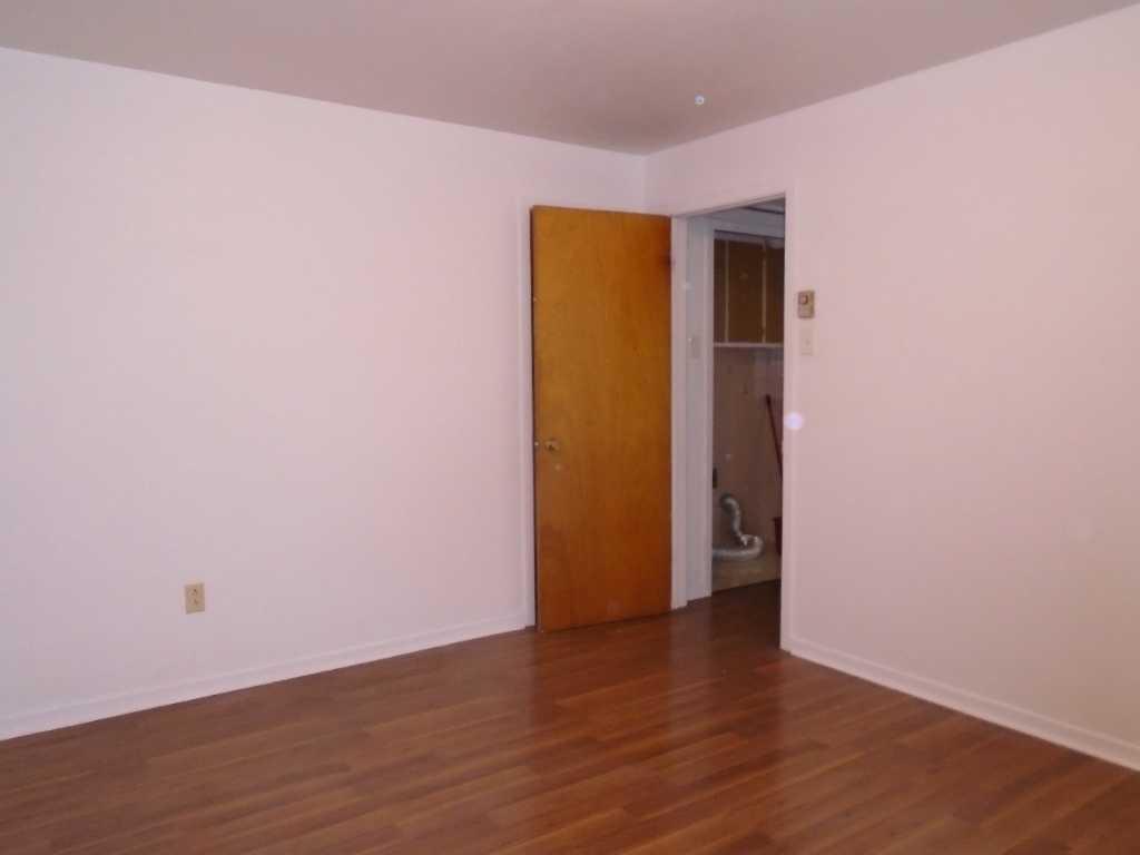 3 1/2 AHUNTSIC MONTREAL