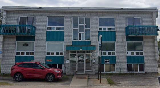 246 Boulevard Albiny-Paquette (Mont-Laurier) 2 Chambres | Chauffé Et éclairé | Électroménagers Sur Place