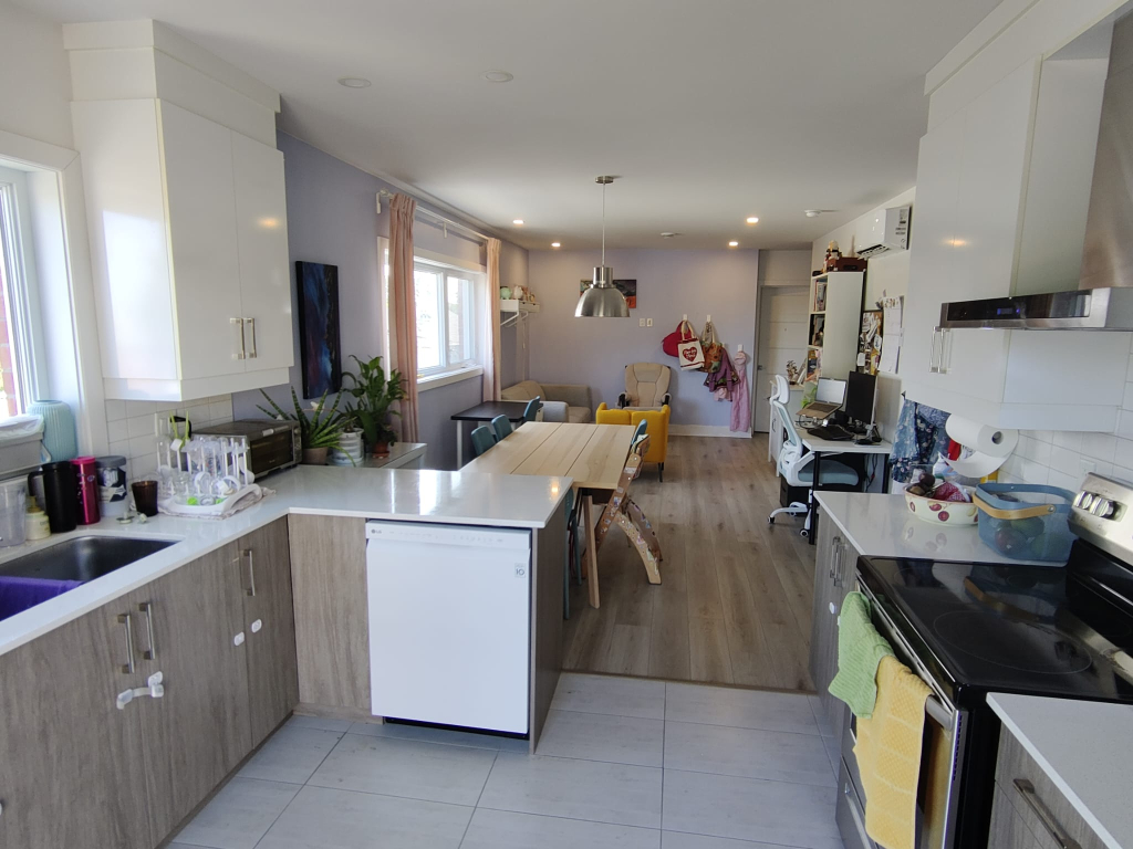 Grand 4 1/2 à Louer Ahuntsic / Mtl-Nord