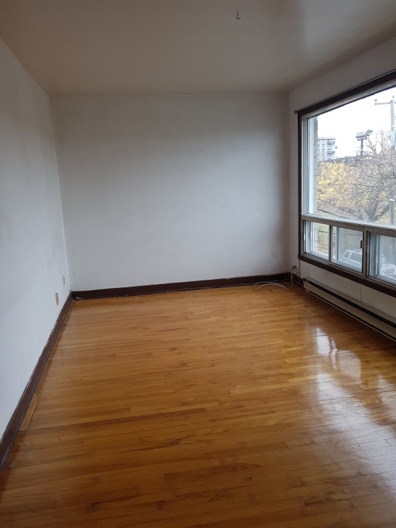 Logement 5 1/2 A Louer