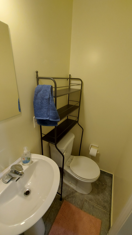 Chambre à Louer Dans Un Beau 5 1/2