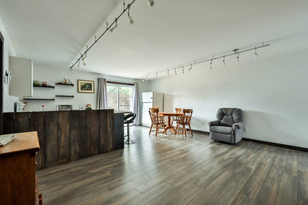 Maison à Louer / House To Rent