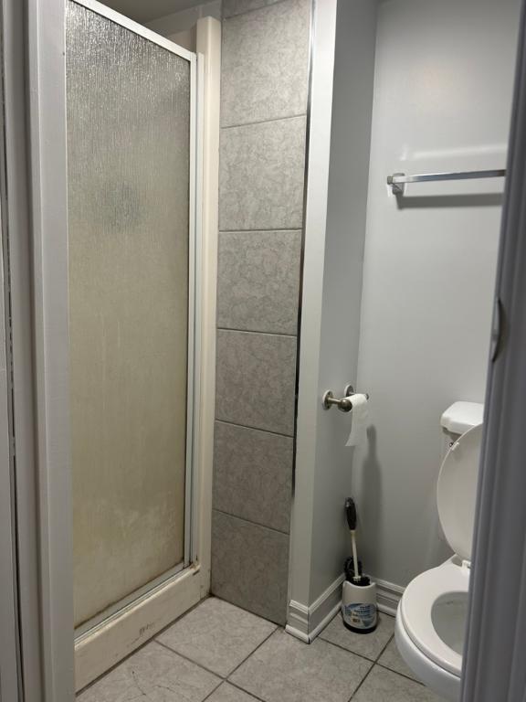 Ahuntsic 2 1/2 à louer
