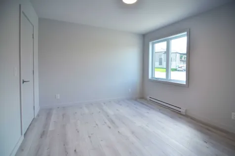5 rooms apartment of 157 m² in Sherbrooke
