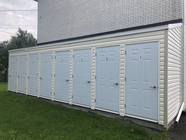 Grand 2 1/2 - Chauffage Inclus