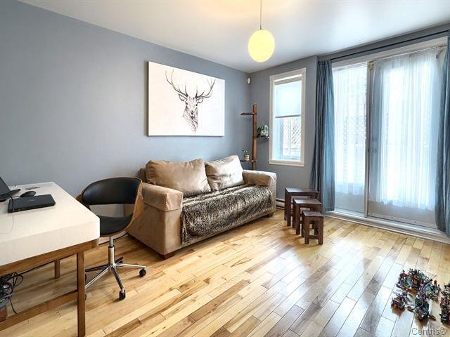 Appartement Montréal (Ville-Marie) À Louer